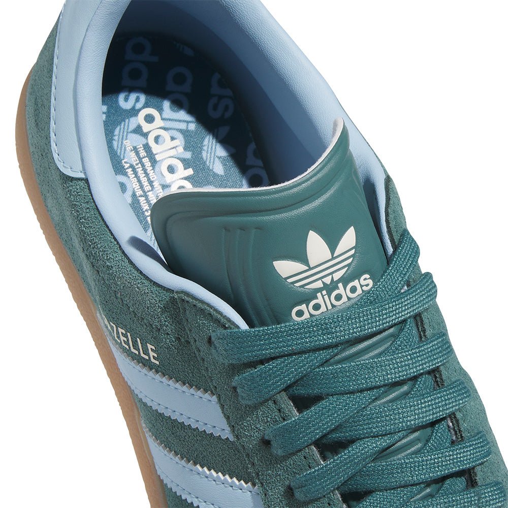 Women's Gazelle Spikeless Golf Shoes